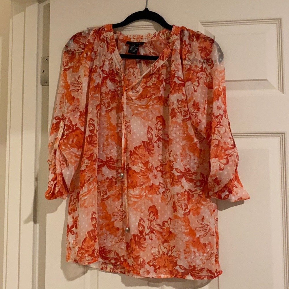 Women’s Top - Picture 1 of 1